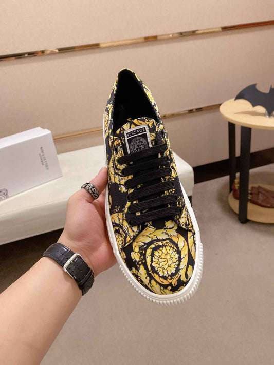 SNEAKERS VERSACE