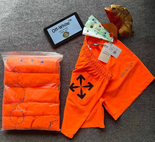 COSTUME OFF WHITE