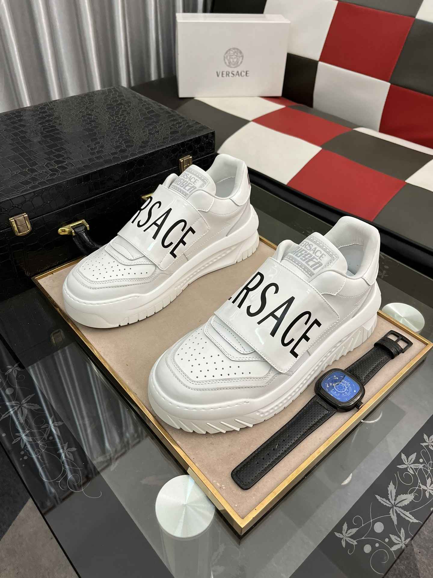 SNEAKERS VERSACE
