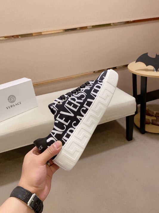 SNEAKERS VERSACE